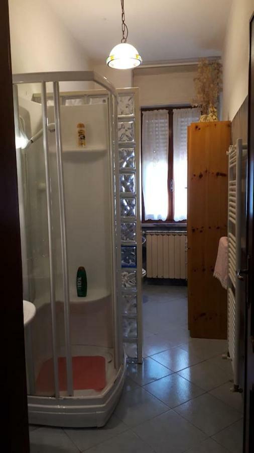 فيلا Terrarossa في Casa Ferdani Lunigiana المظهر الخارجي الصورة